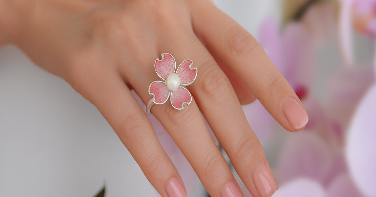 Forever in Bloom: The Enchanting Allure of Vendi Silver’s Garden of Eden Collection