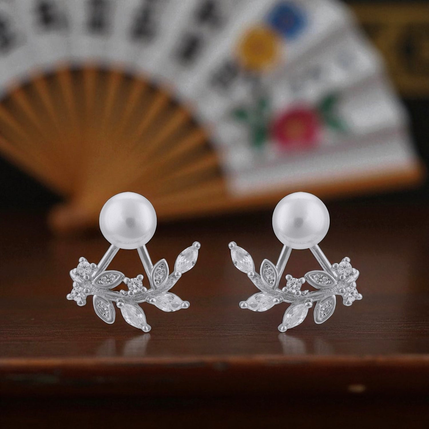 925 Sterling Silver Pearl Crest Dual-Wear Leaf Earrings for Women