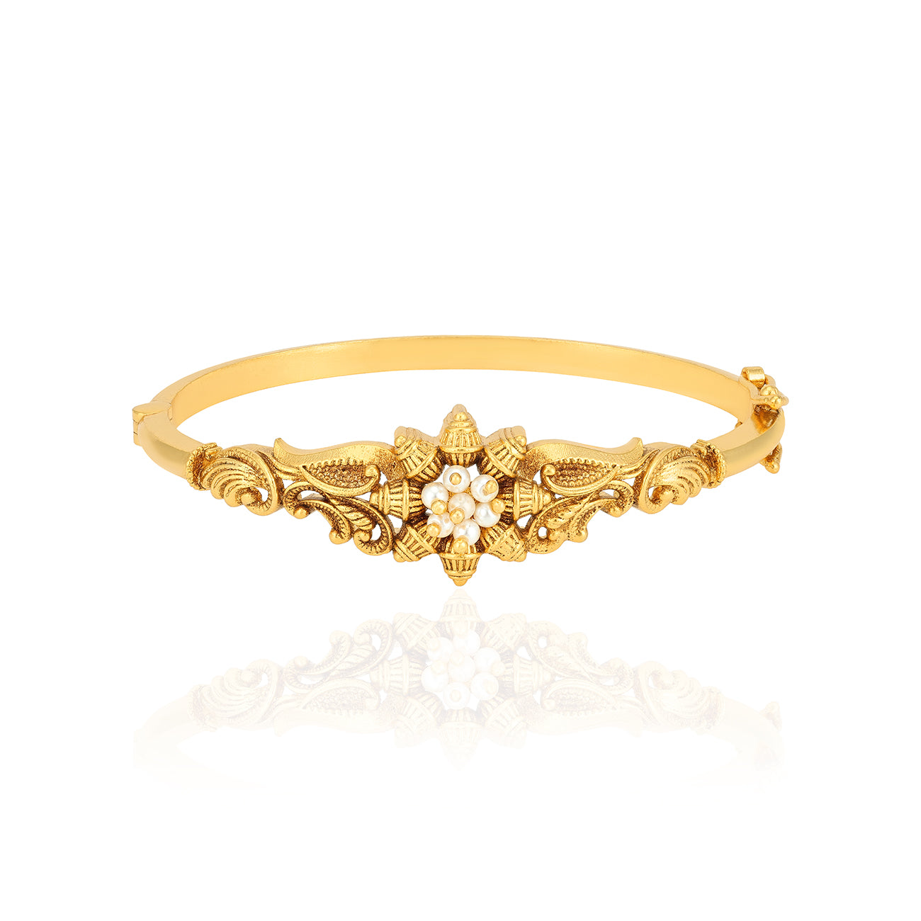 925 Sterling Silver Ridged Floral Pearl Centre Kada For women