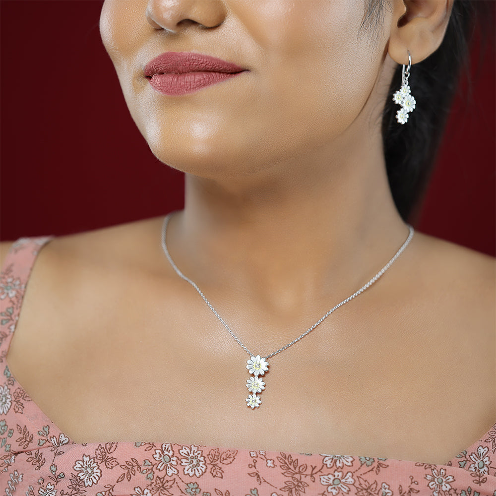 White Daisy Cascade Rhodium Plated Chain Pendants Modal