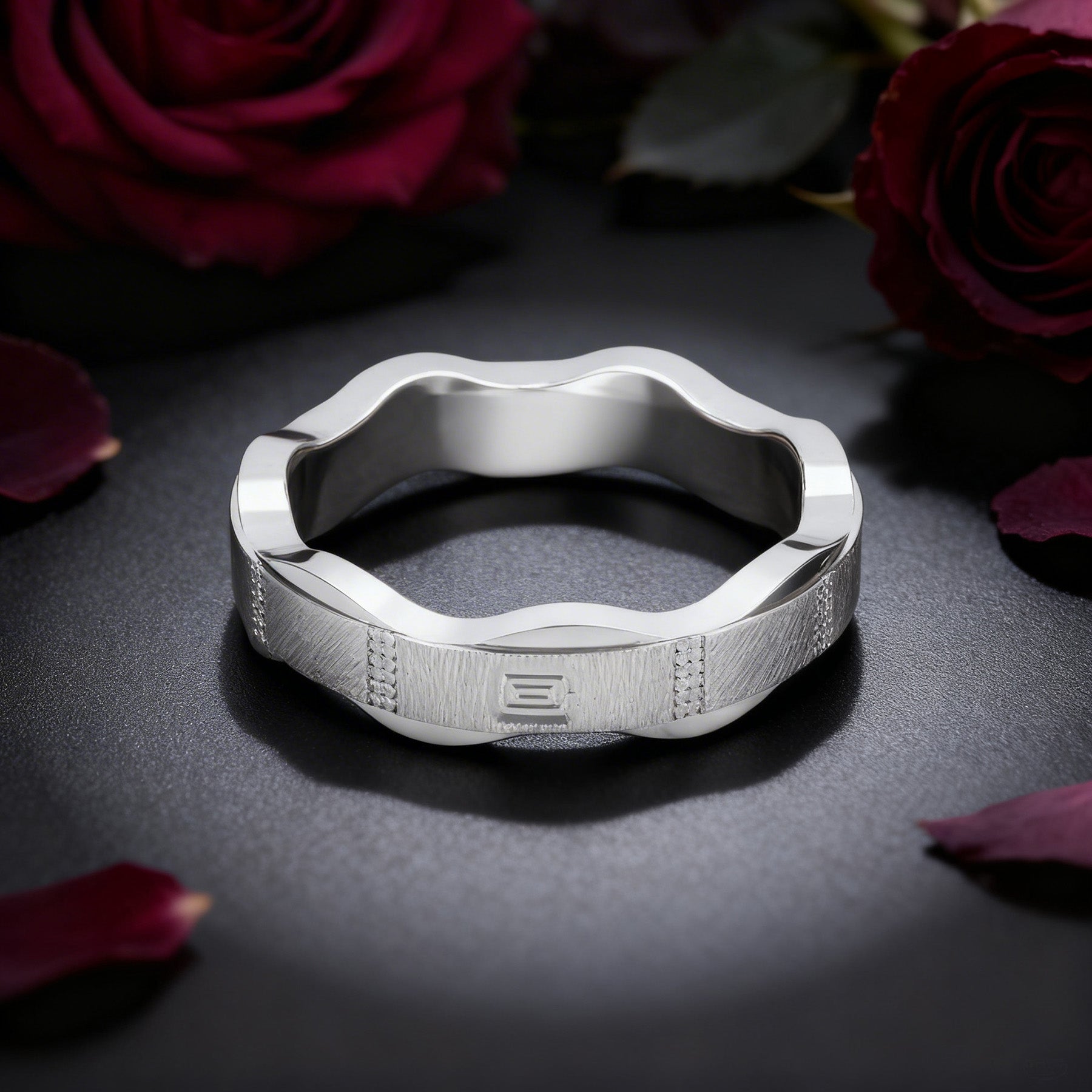 Artistic Wavy Engraving 925 Sterling Silver Ring for Women