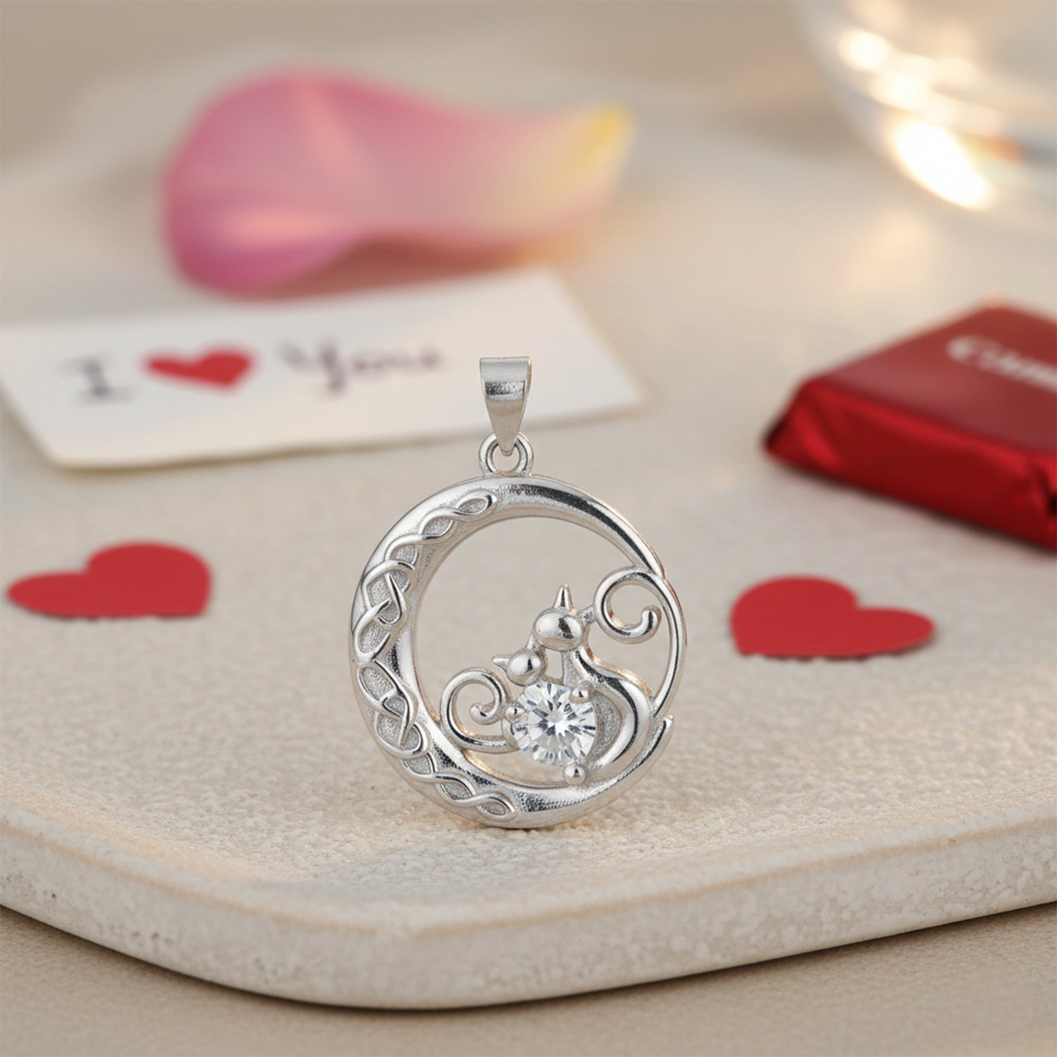 Dreamy Cats 925 Sterling Silver Lunar Pendant for Women