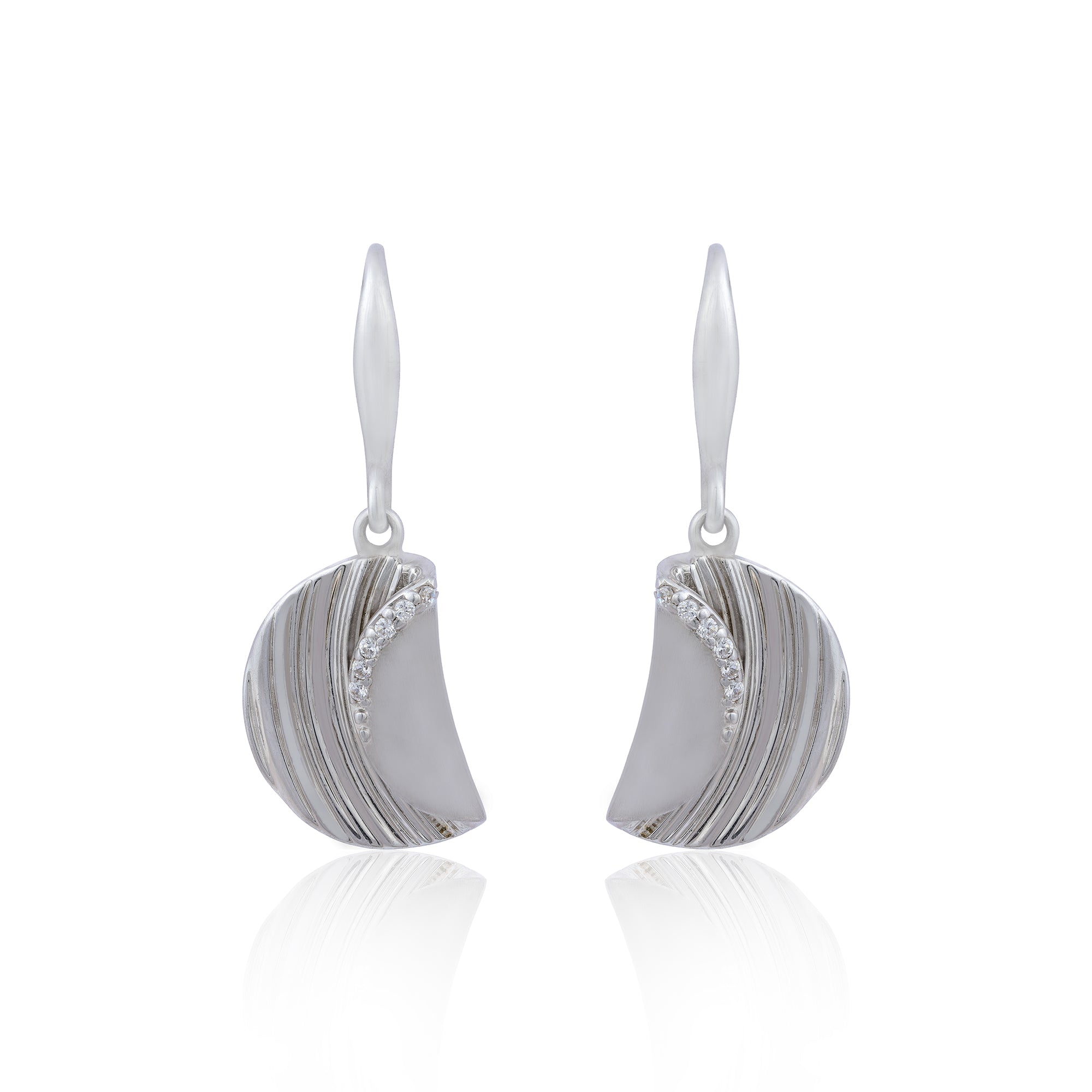 Chic Fold Engraved Rhodium Plated 925 Earring