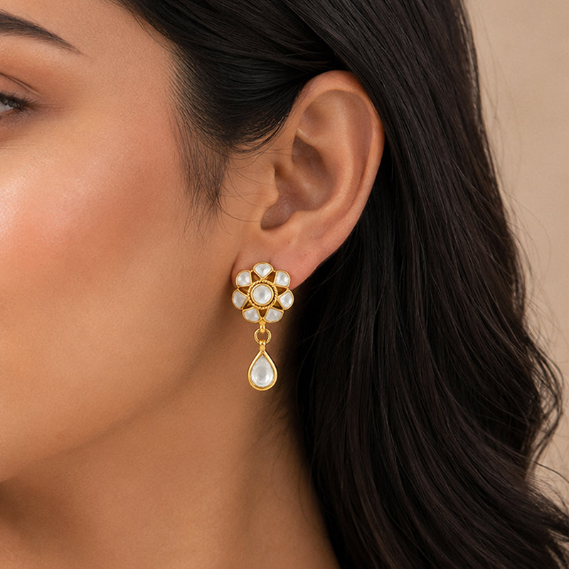 Golden Petal Brilliance 925 Sterling Silver Fashion Earrings