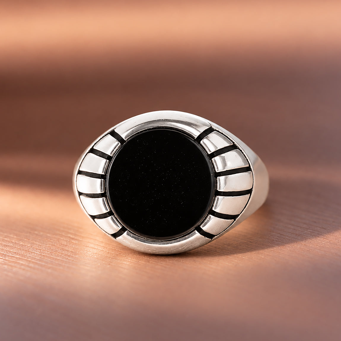 Radiant Halo 925 Sterling Silver Black Agate Ring