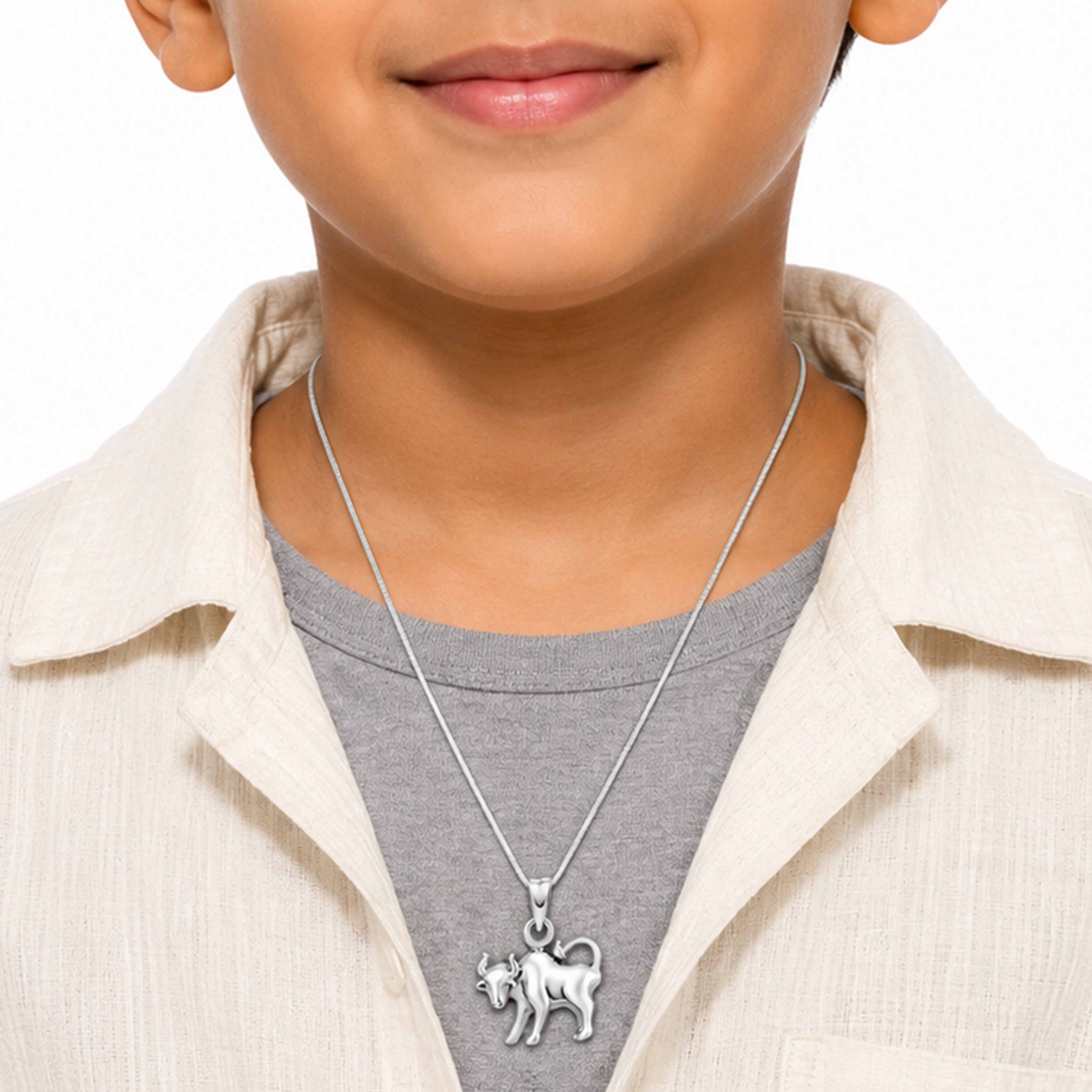 Regal BullEmblem 925 Sterling Silver Signature Pendant