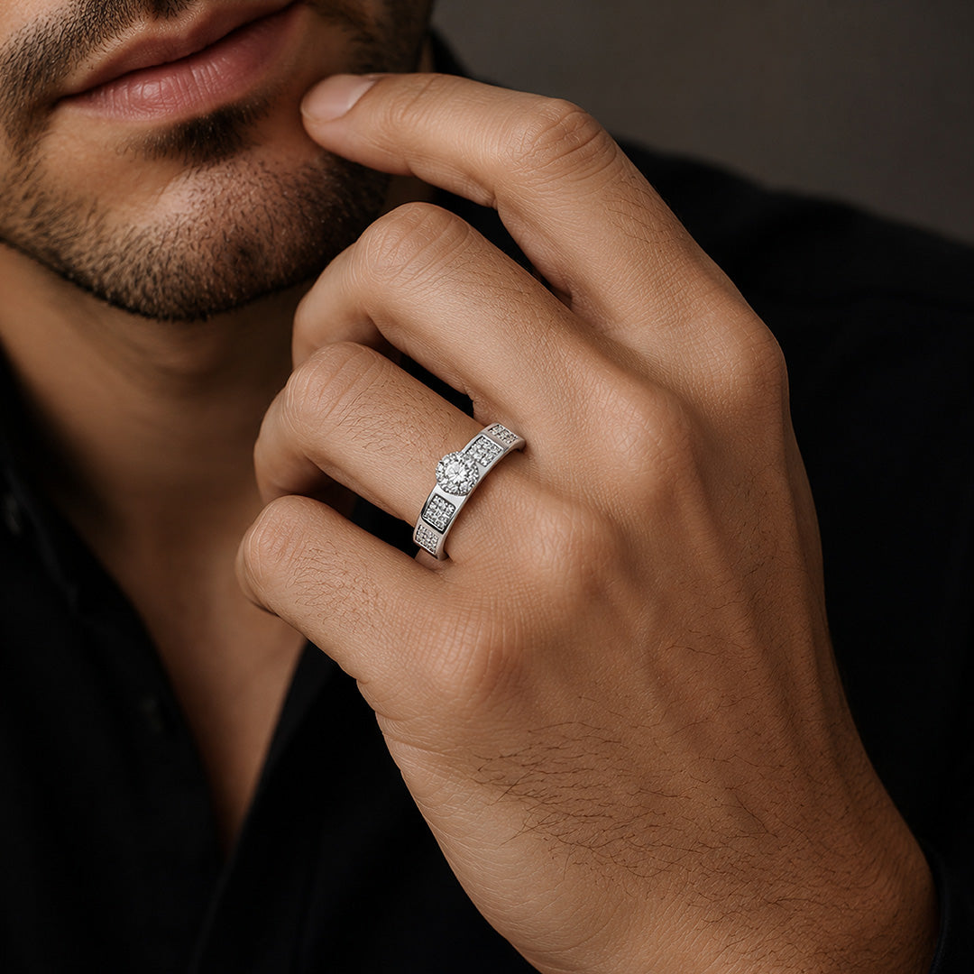 Round Cluster Pav Band Silver Ring