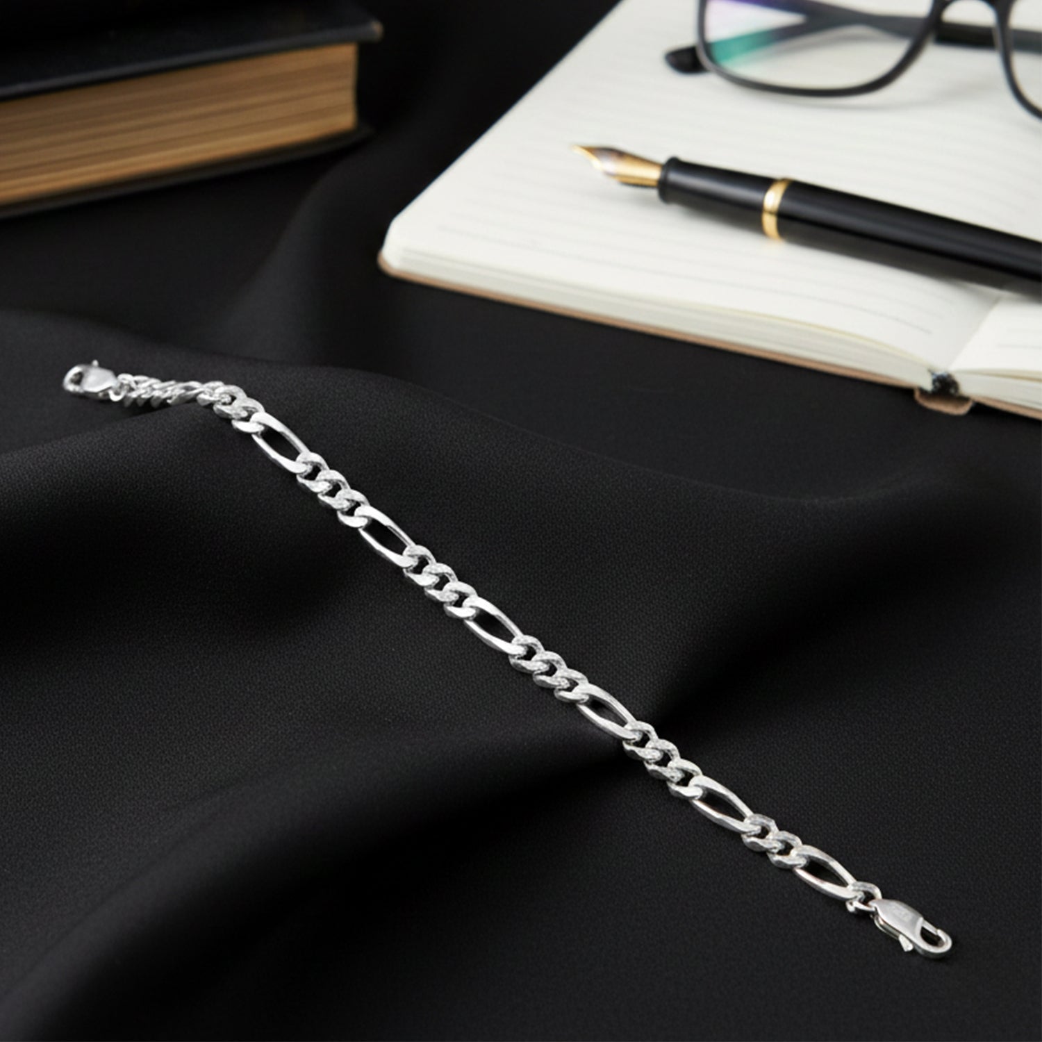 Twist Link Silver Chain Bracelet