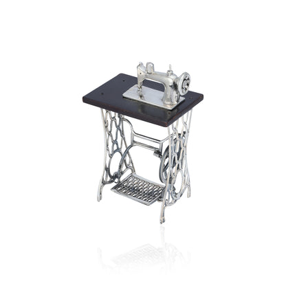 925 Pedal Sewing sterling silver Miniature