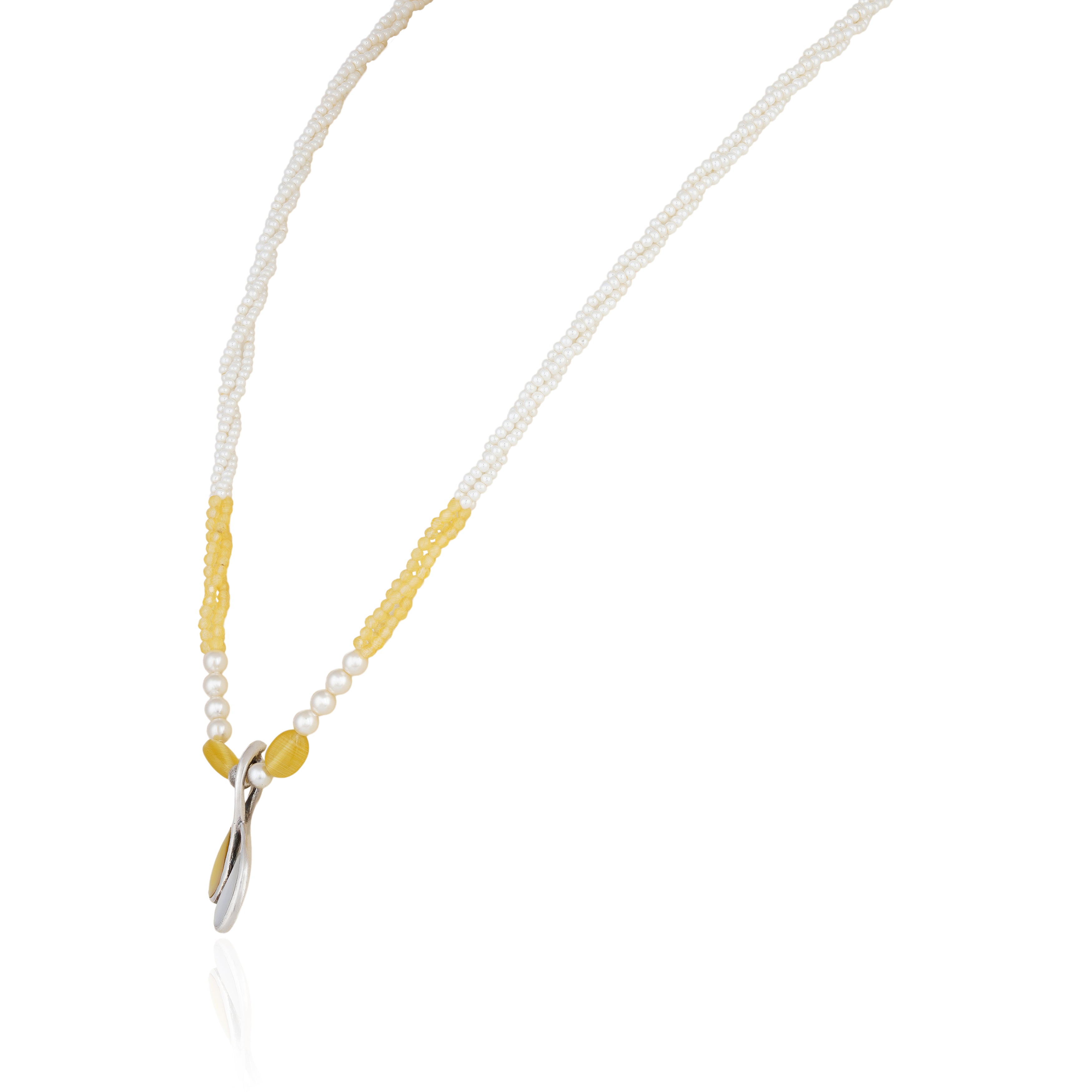 925 Sterling Silver Blushing Pearl Bloom Chain Pendant for Women