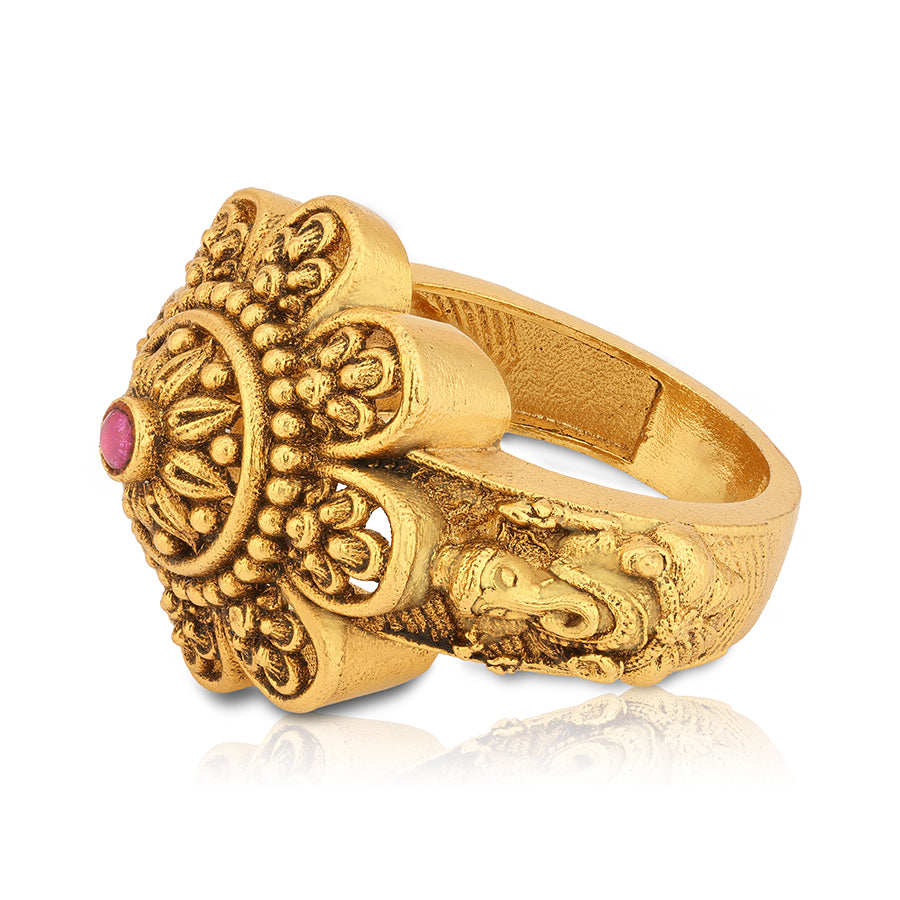 925 Sterling Silver Distinctive Golden Corolla Ruby Centre Ring For Women