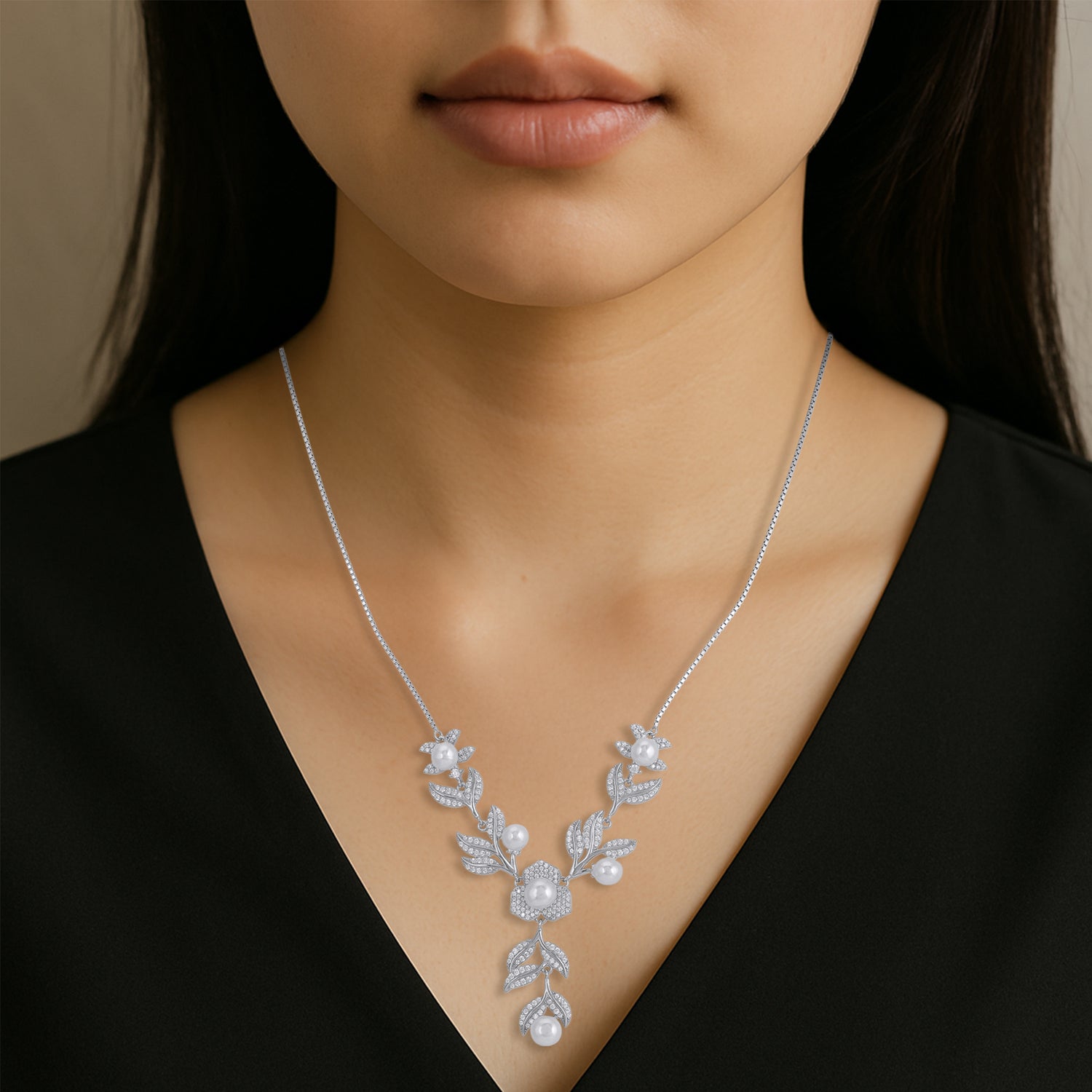 925 Sterling Silver Ornate Pearl Drop Vine Blossom Detailing Necklace for Women