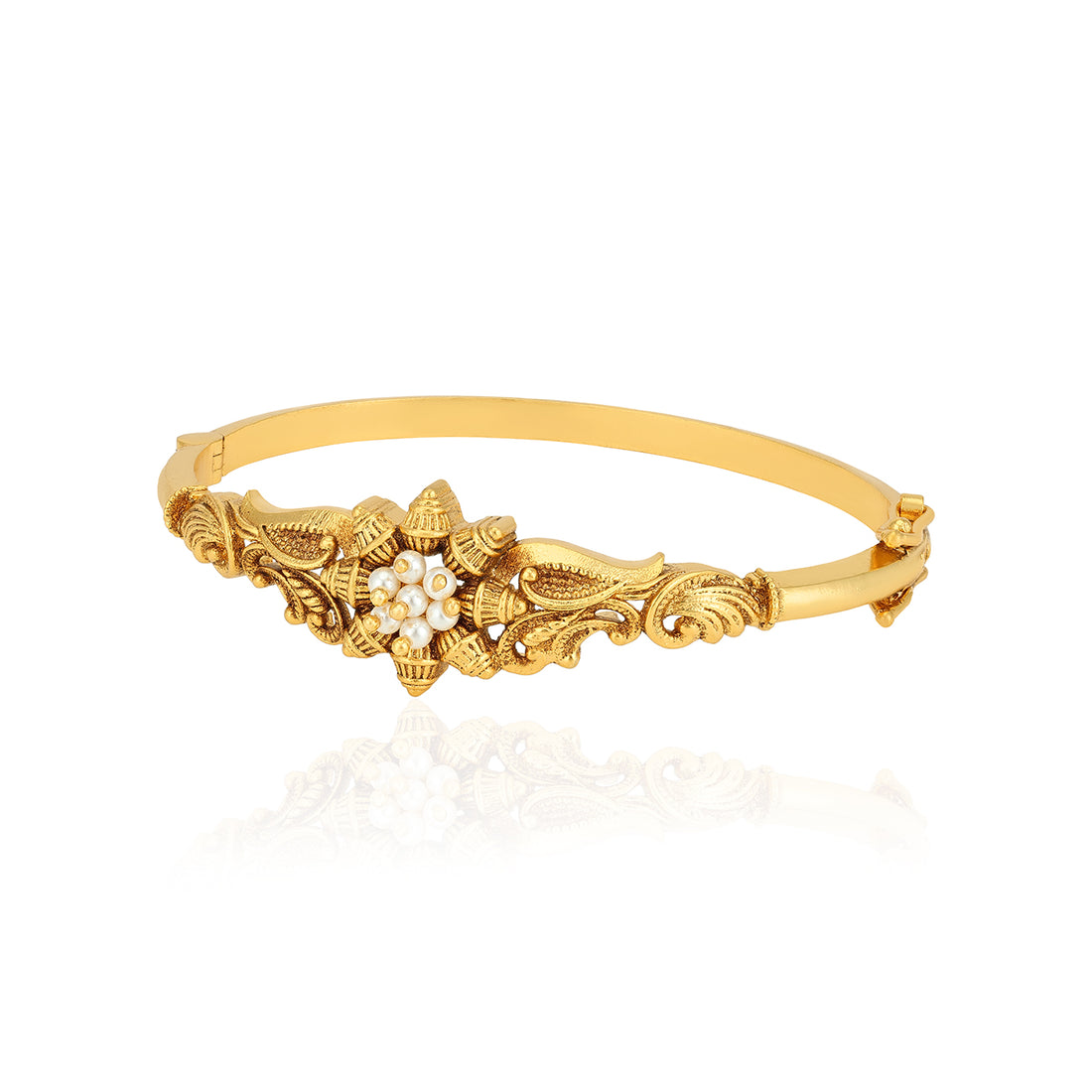 925 Sterling Silver Ridged Floral Pearl Centre Kada For women