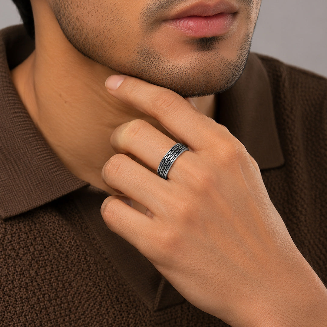 925 Sterling Silver Robust Ring