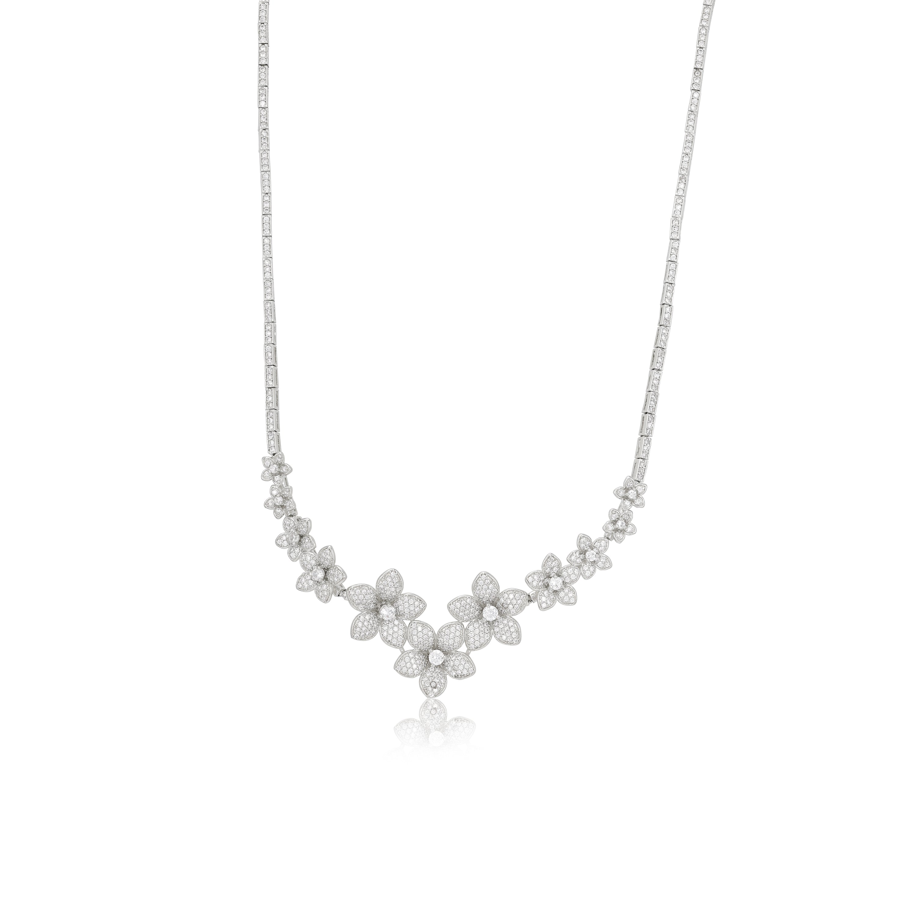 925 Luminous White Petal Enchantment Necklace 