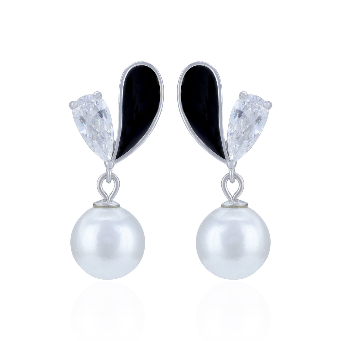 Pair of earrings with black and white gemstones