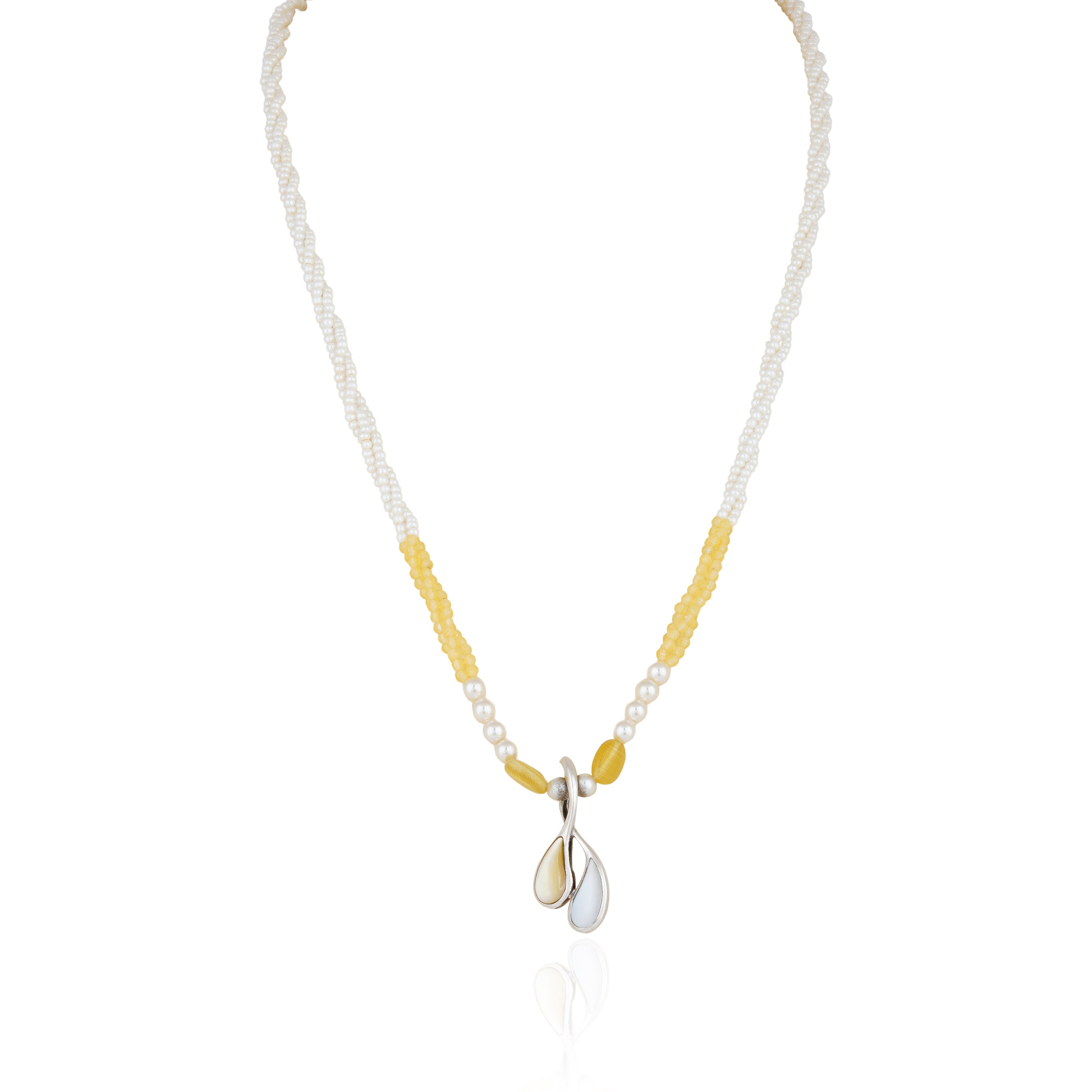 925 Sterling Silver Blushing Pearl Bloom Chain Pendant for Women