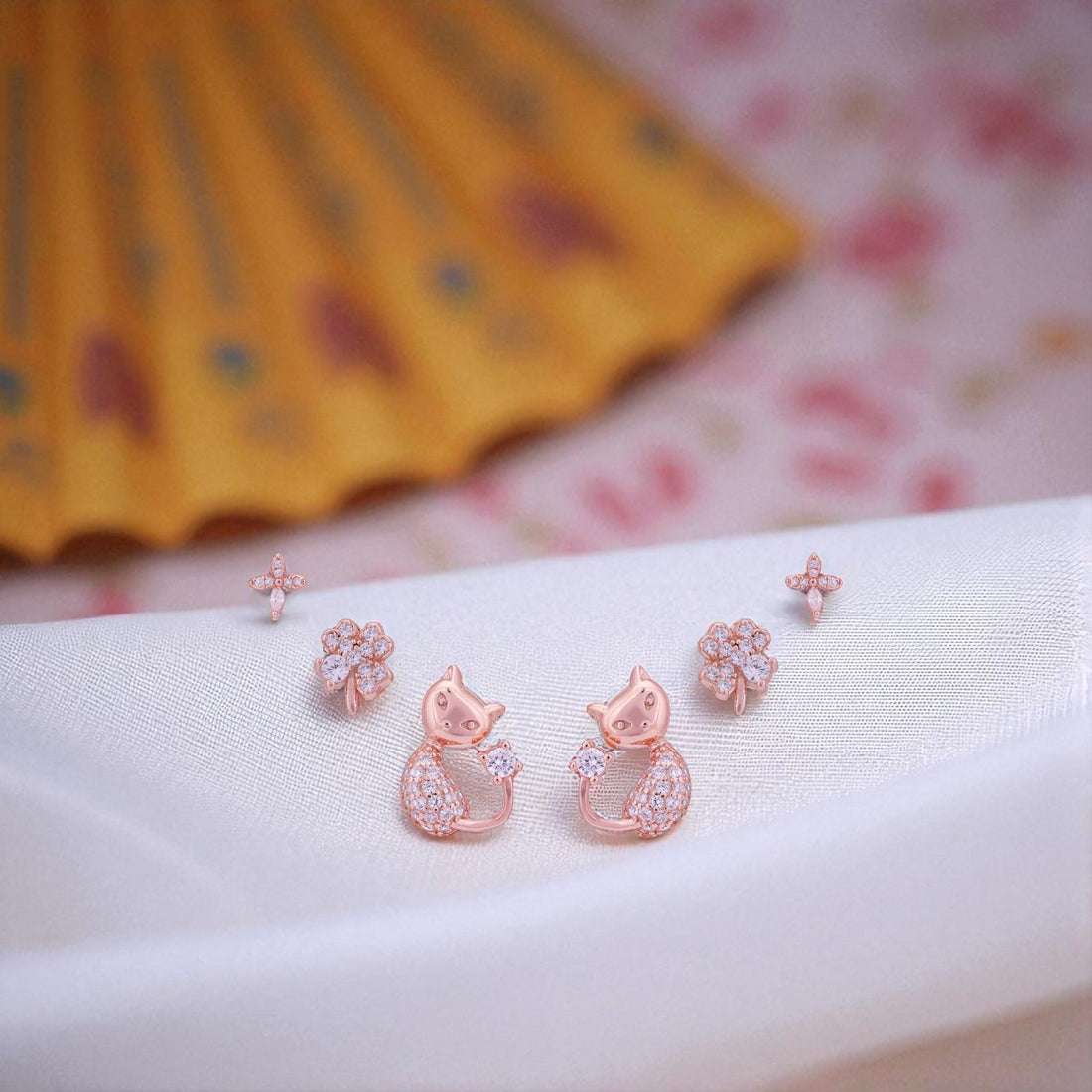 925 Sterling Silver Glittering Cat &amp; Fluer 3 in 1  Earring Set for Women