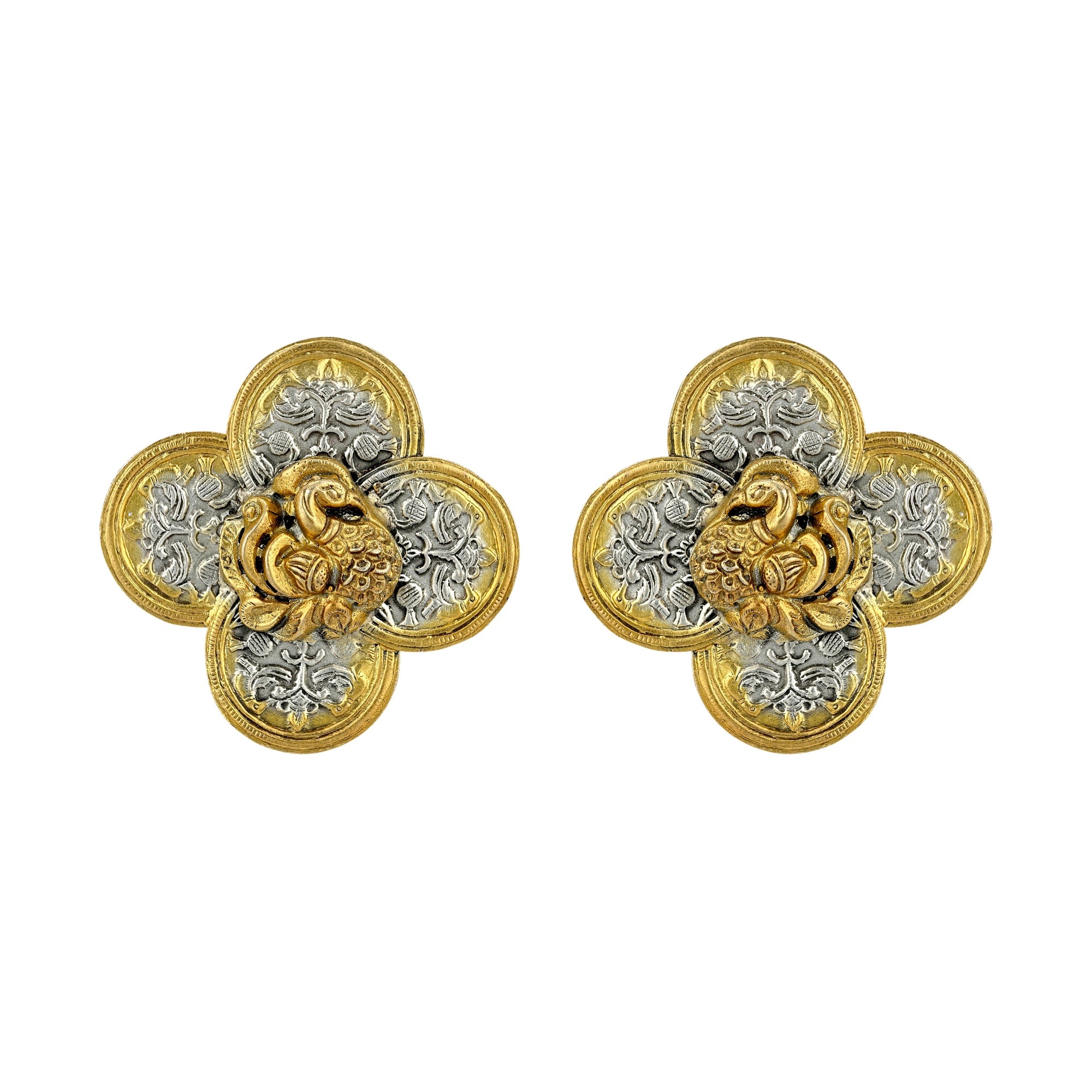 925 Sterling Silver Swan Crowned Quatrefoil Beauty for women