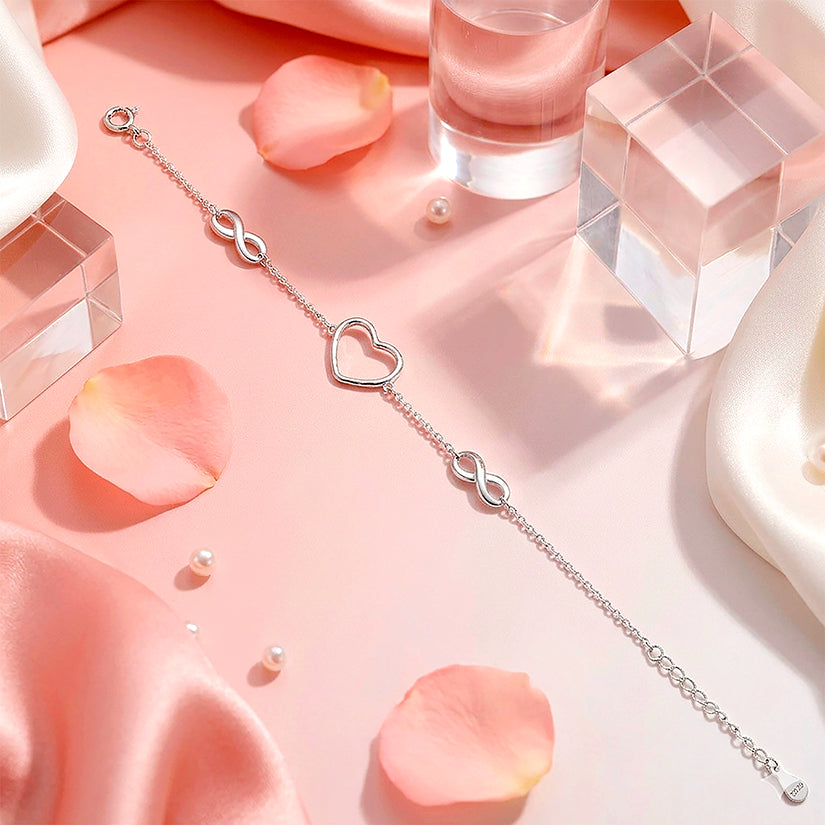 Beautiful Infinity Love Heart Statement Design 925 Sterling Silver Bracelet for women
