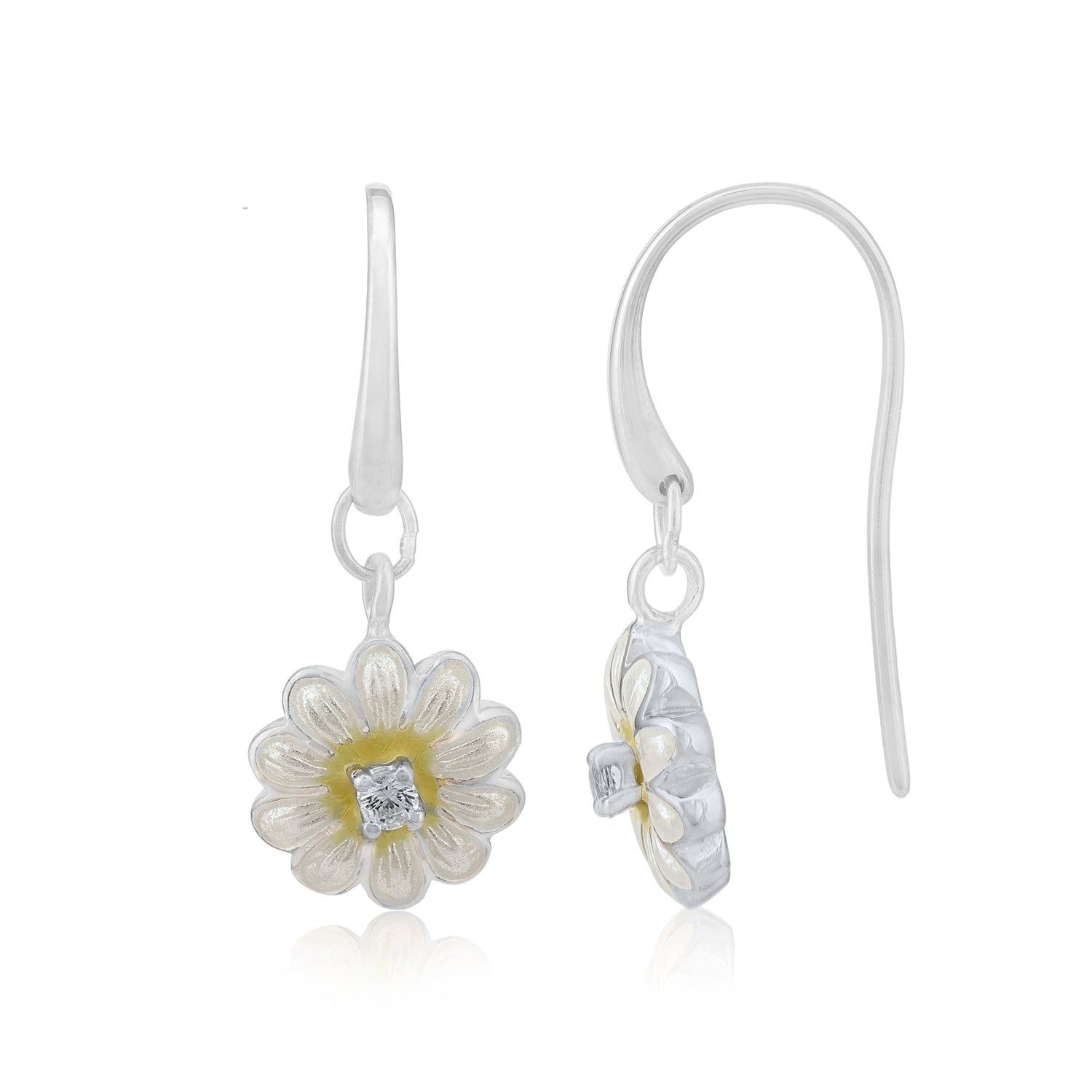 Bright Gold Center Daisy Petal Design 925 Sterling Silver Earring for women