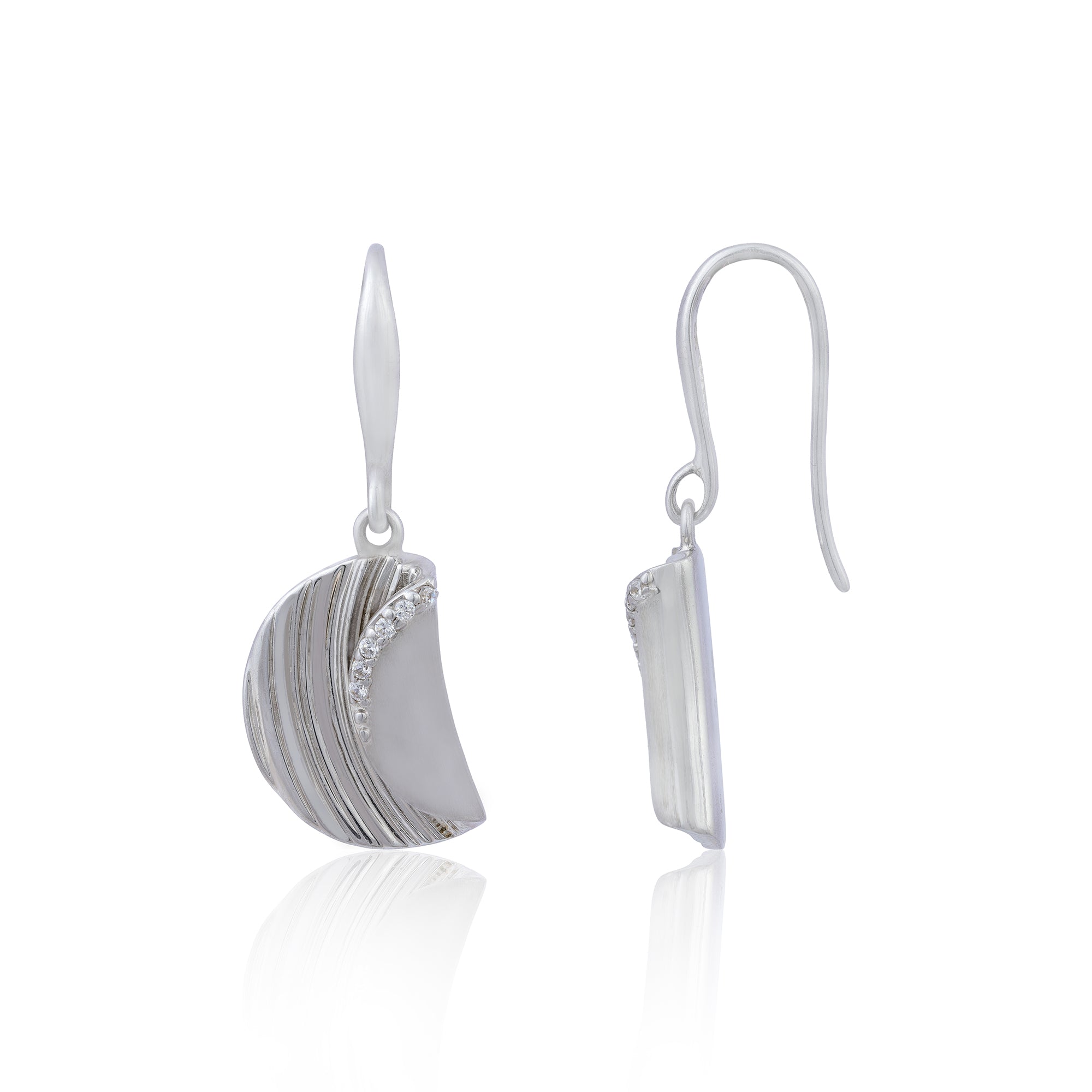 Chic Fold Engraved Rhodium Plated  Earring 
