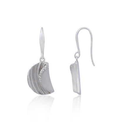 Chic Fold Engraved Rhodium Plated  Earring 
