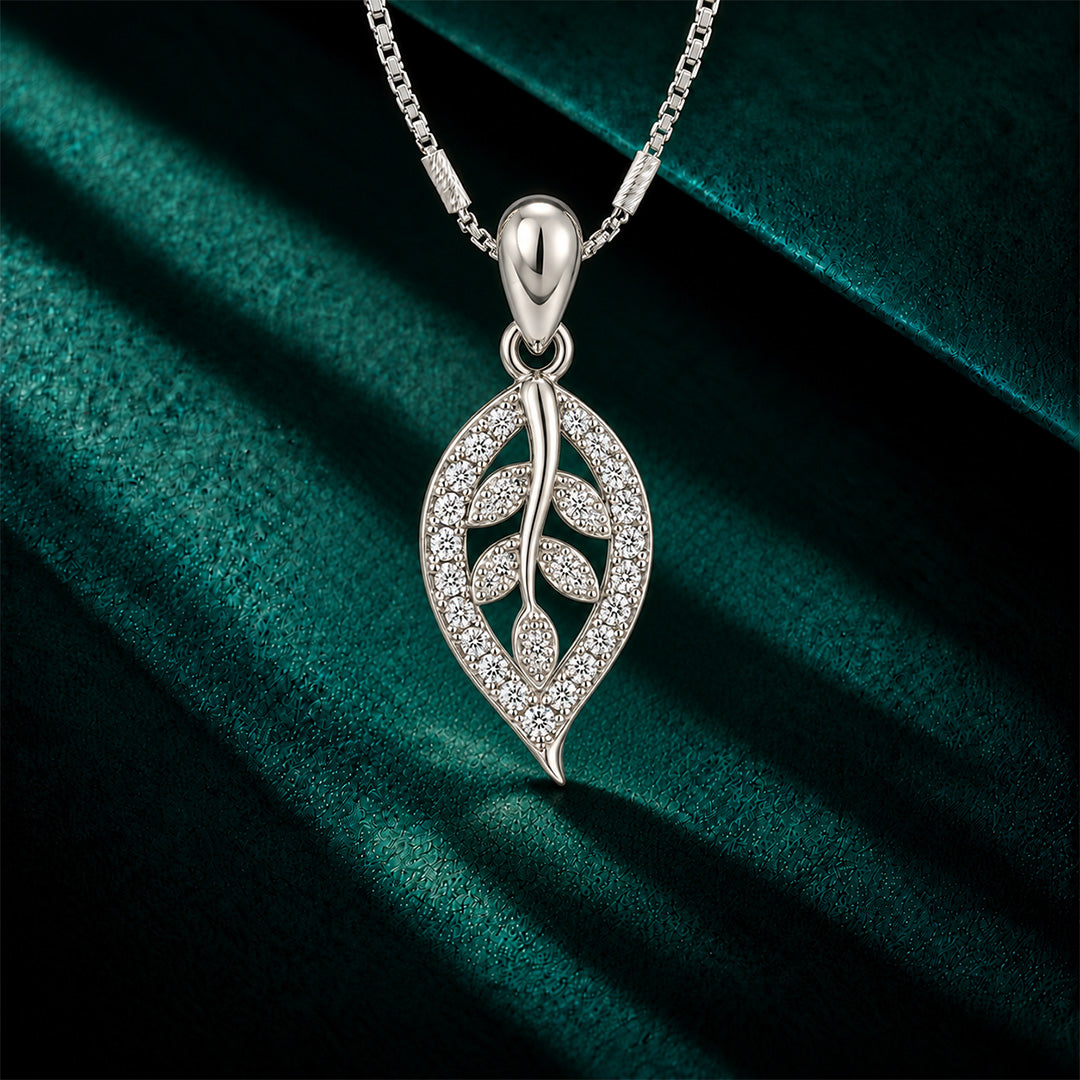 Classic Leaf Cluster Sterling Silver Pendant