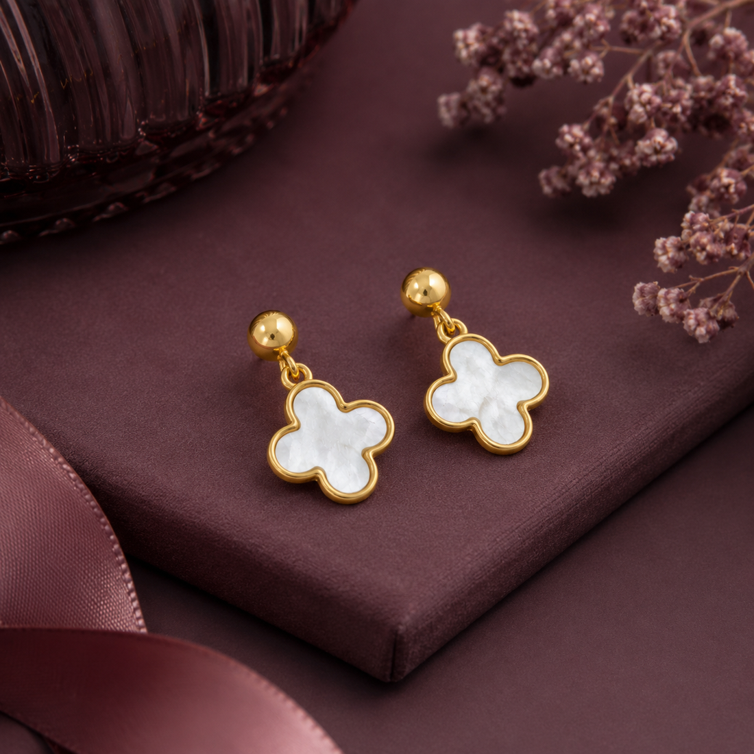 Delicate Lucky Golden Clover 925 Sterling Silver Earring for Women