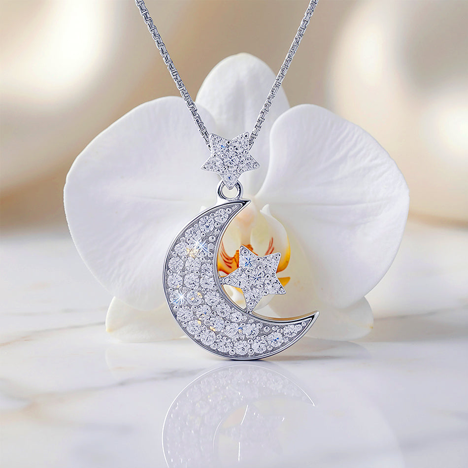 Dreamy Night 925 Sterling Silver Celestial Pendant