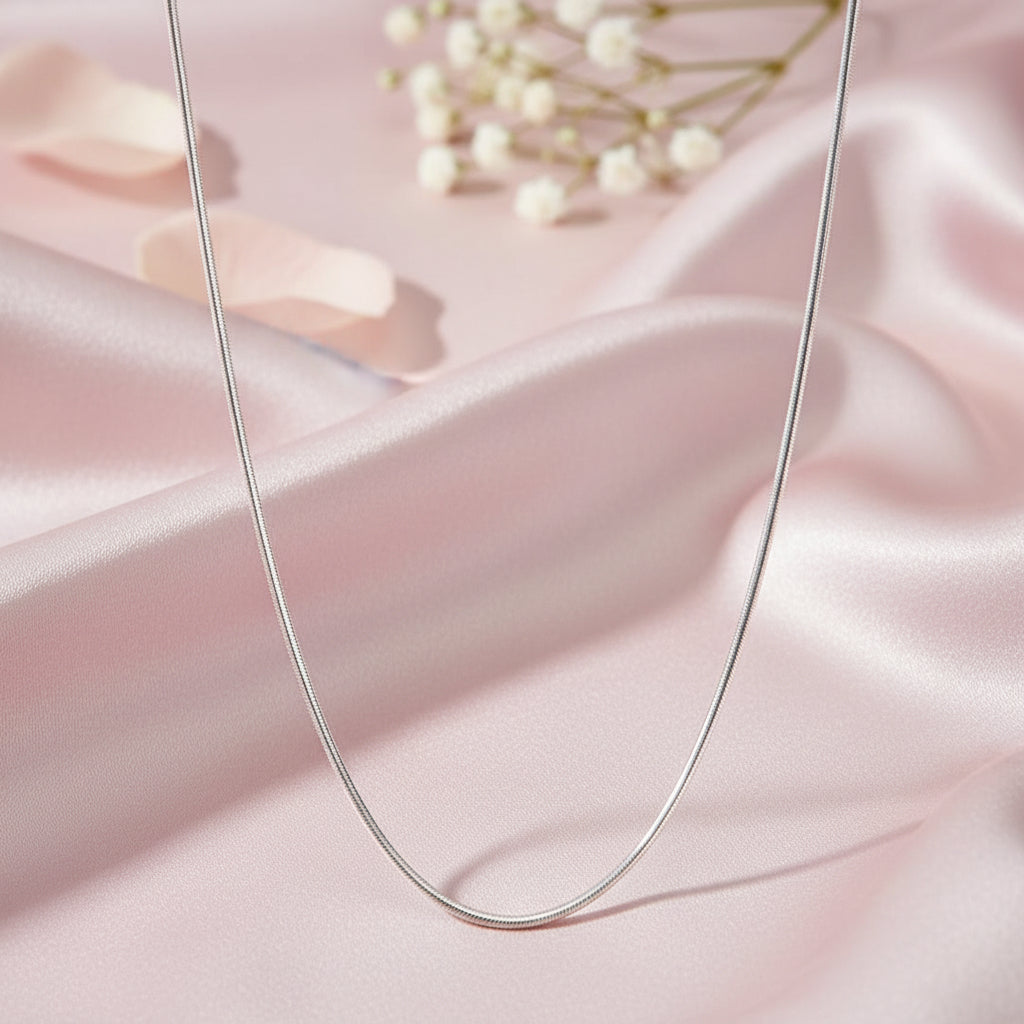 Elegant Interlinked 925 Sterling Silver Chain for Women