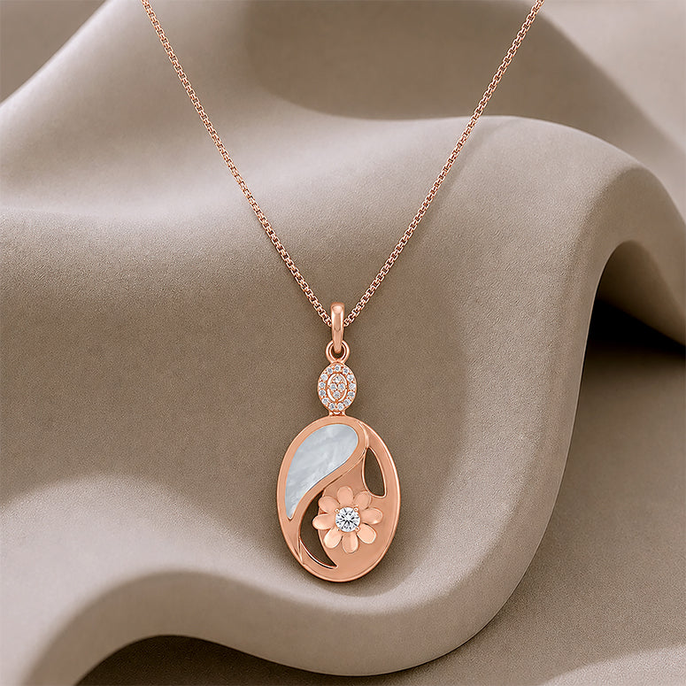 Elegant Leaf Charm 925 Sterling Silver Pendant