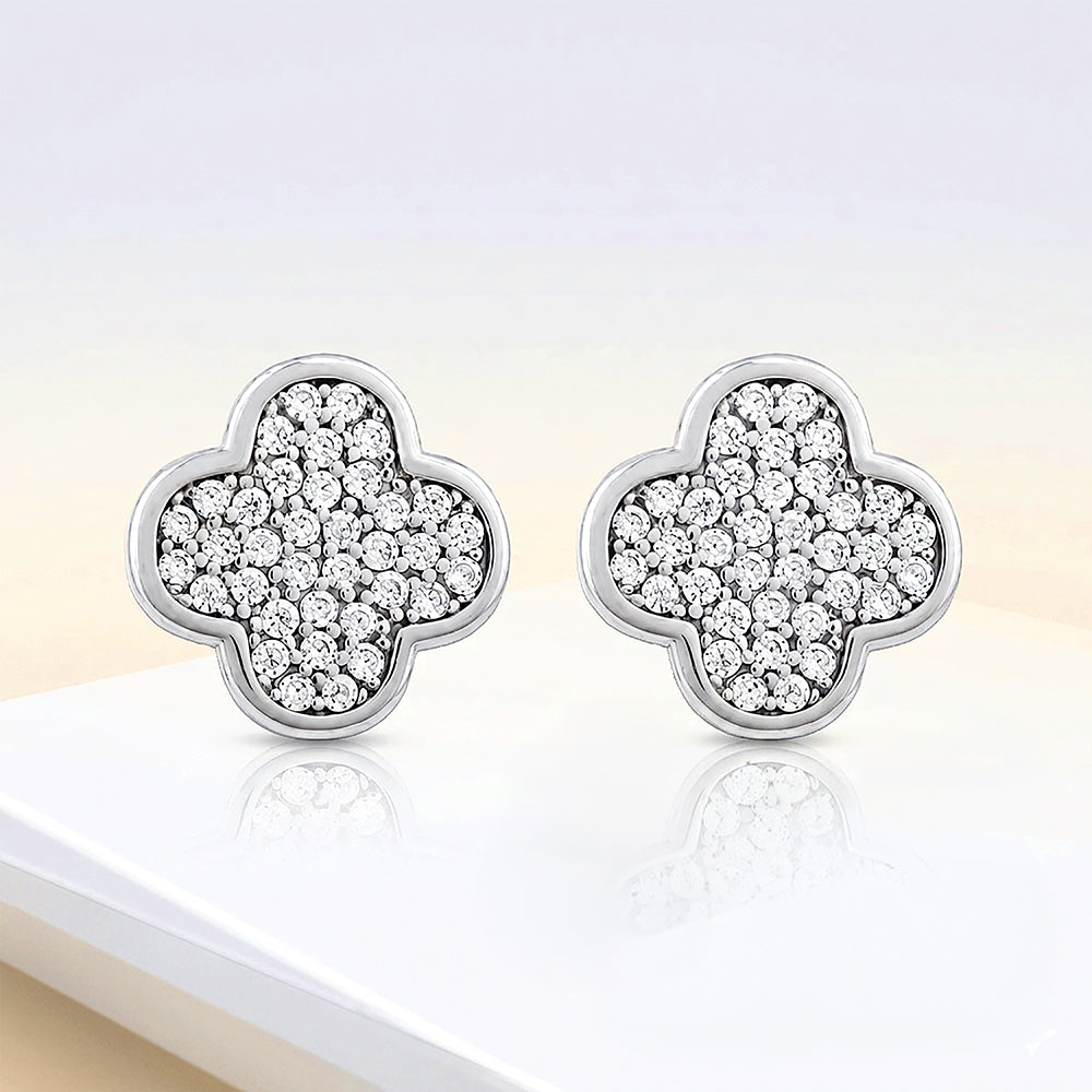 Elegant Lucky Clover 925 Sterling Silver Stud for women