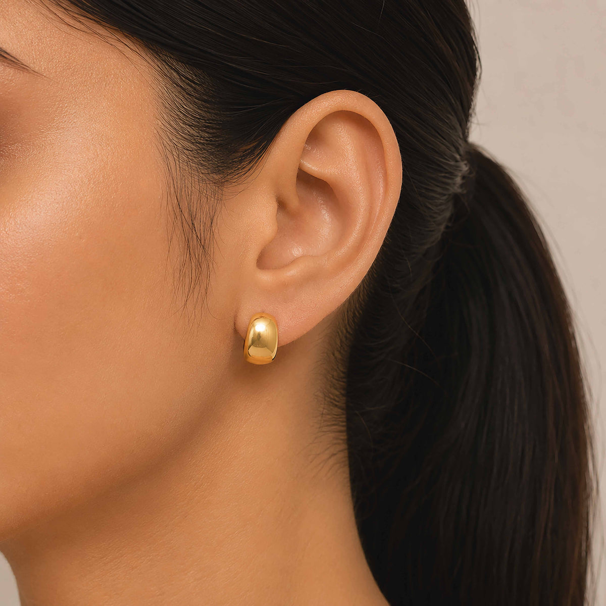Elegant Pebble Inspired Bold Gold 925 Sterling Silver Earring for women