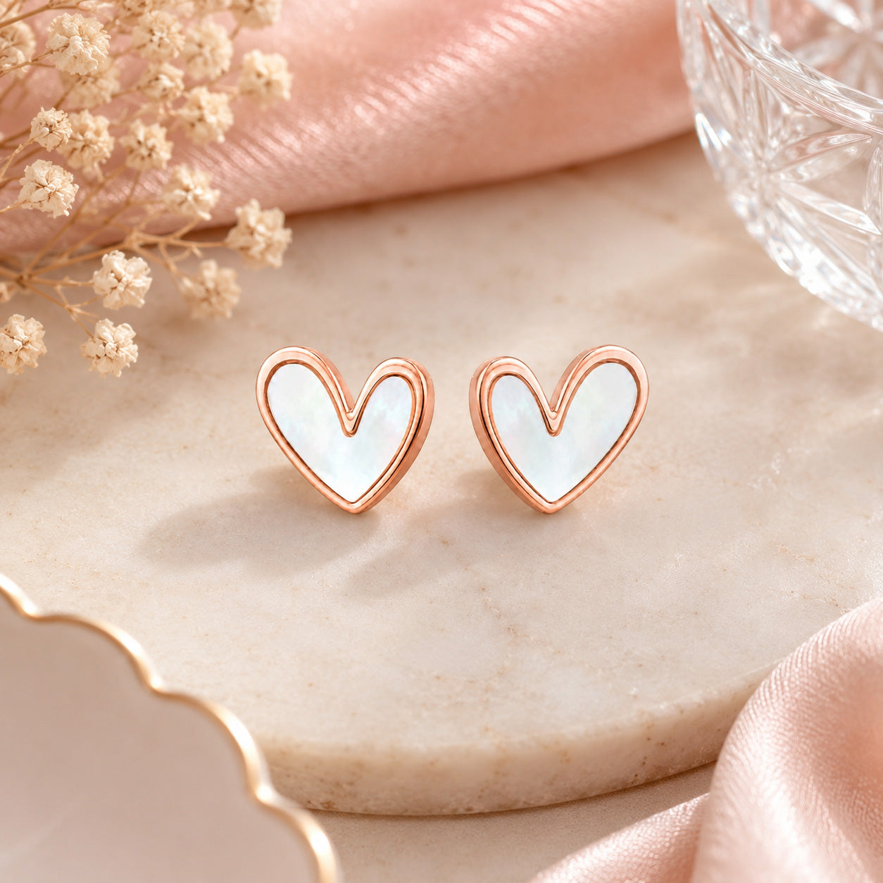 Elegant Rose Heart Glow 925 Sterling Silver Stud for Women