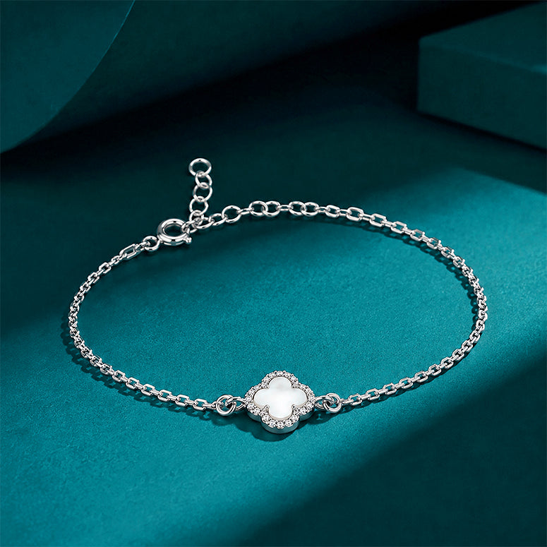 Elegant White Clover Sparkle Silver Chain Bracelet