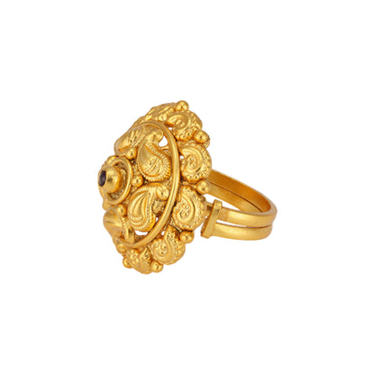 Exquisite Round Manga 925 Gold Plated Red Kemp Center Rings