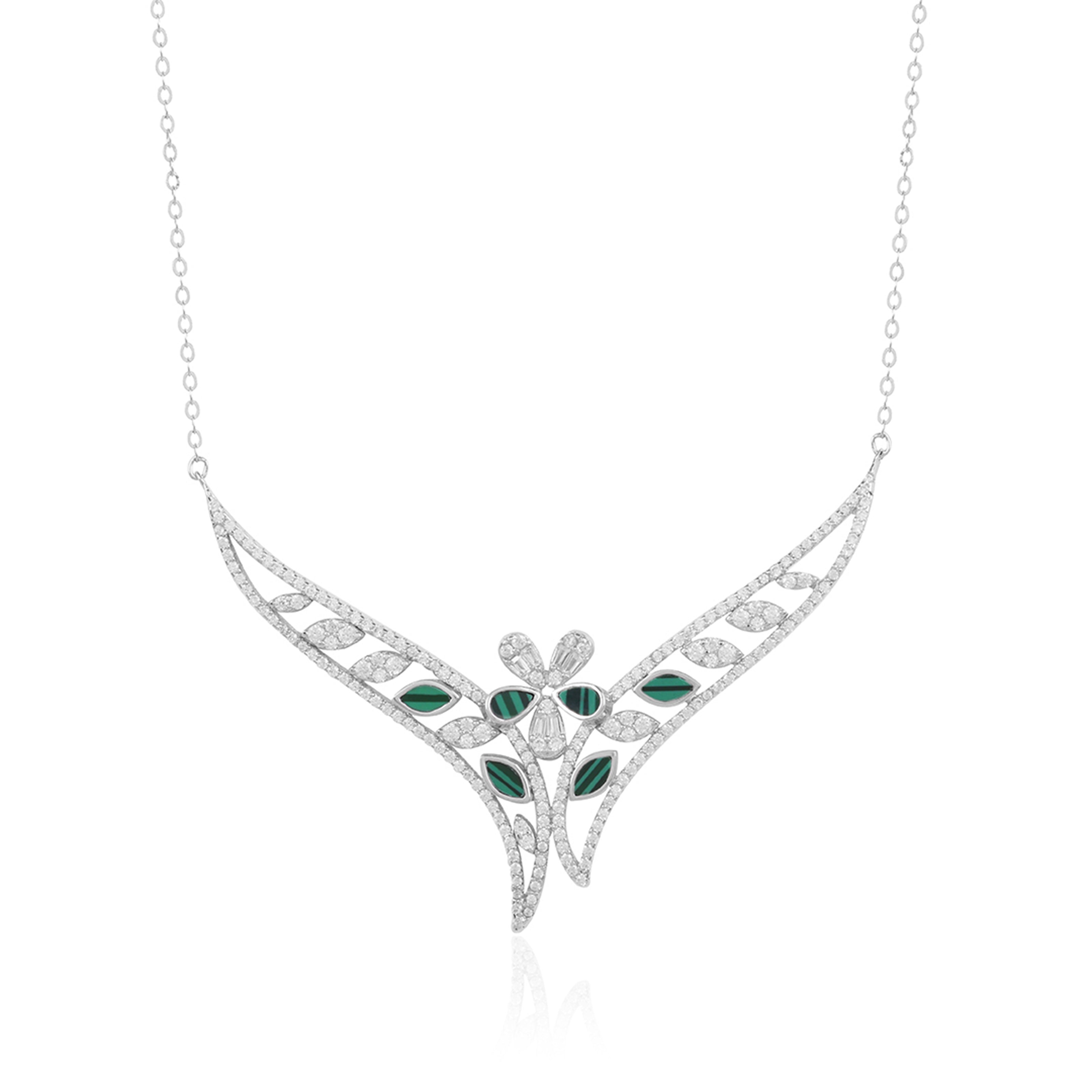 Glamorous Green Leaf Charm 925 Sterling Silver Necklace for Women