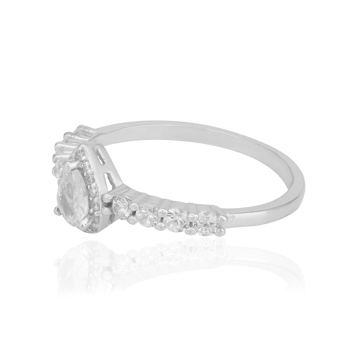 Gleaming Pear Centerpiece 925 Sterling Silver Ring for Women