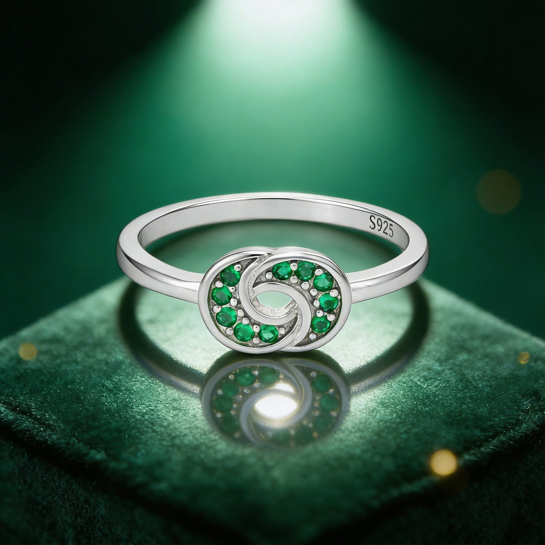 Green Spiral Glow 925 Sterling Silver Ring for Women