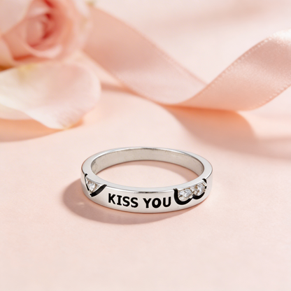 Kiss You 925 Silver Engraved Band Ring