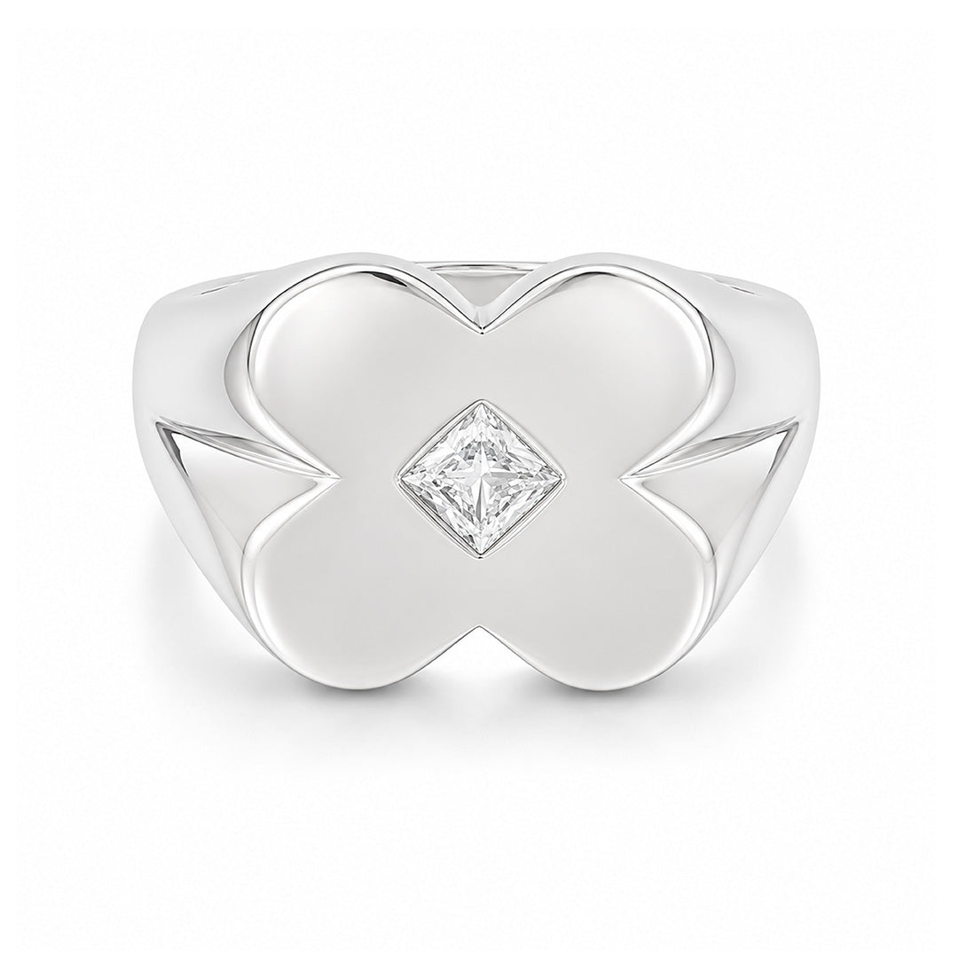 Lucky Clover Signet Silver Ring