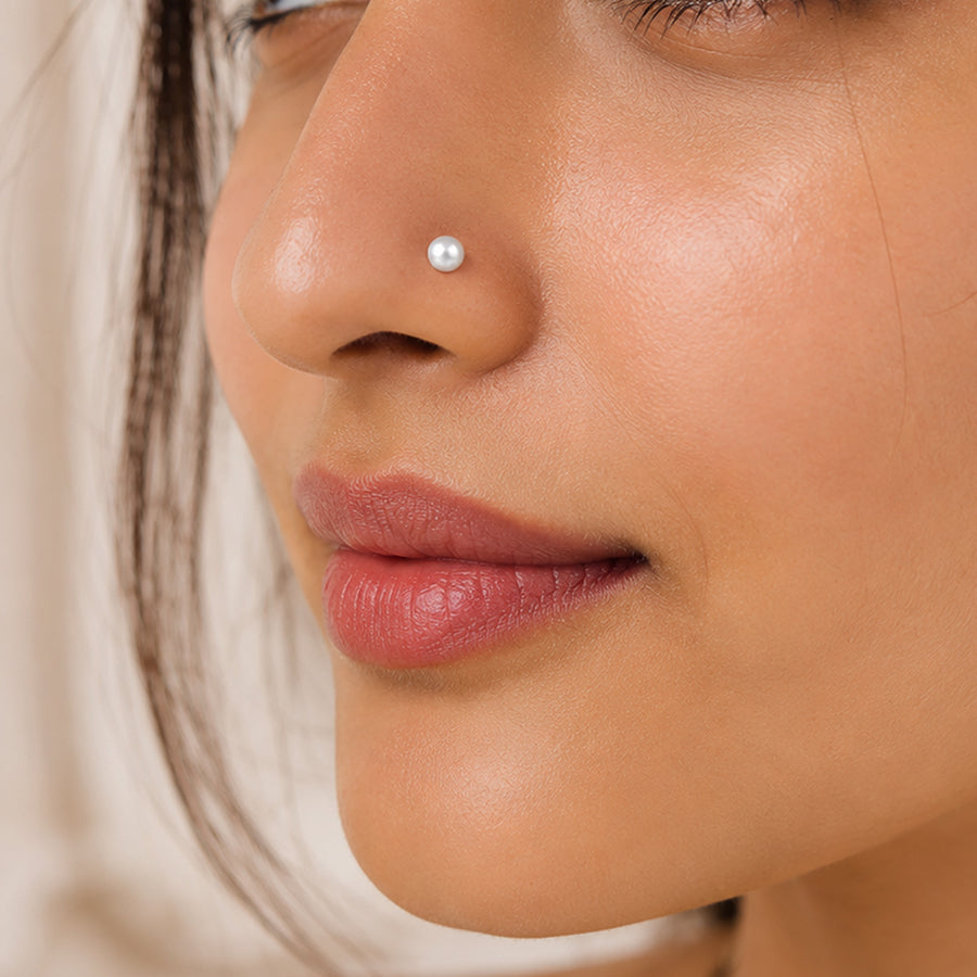 Luminous Classic Pearl Silver Nose Pin