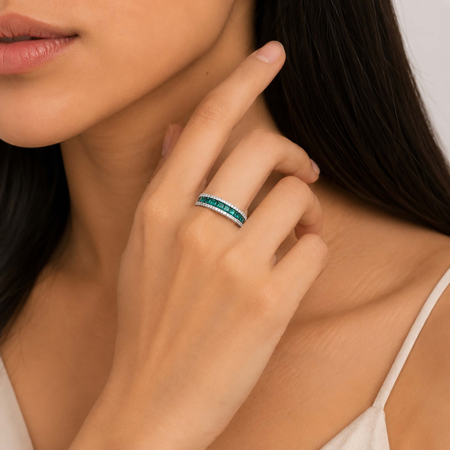 Luxe Green Multi-Row Glitter 925 Sterling Silver Ring for Women