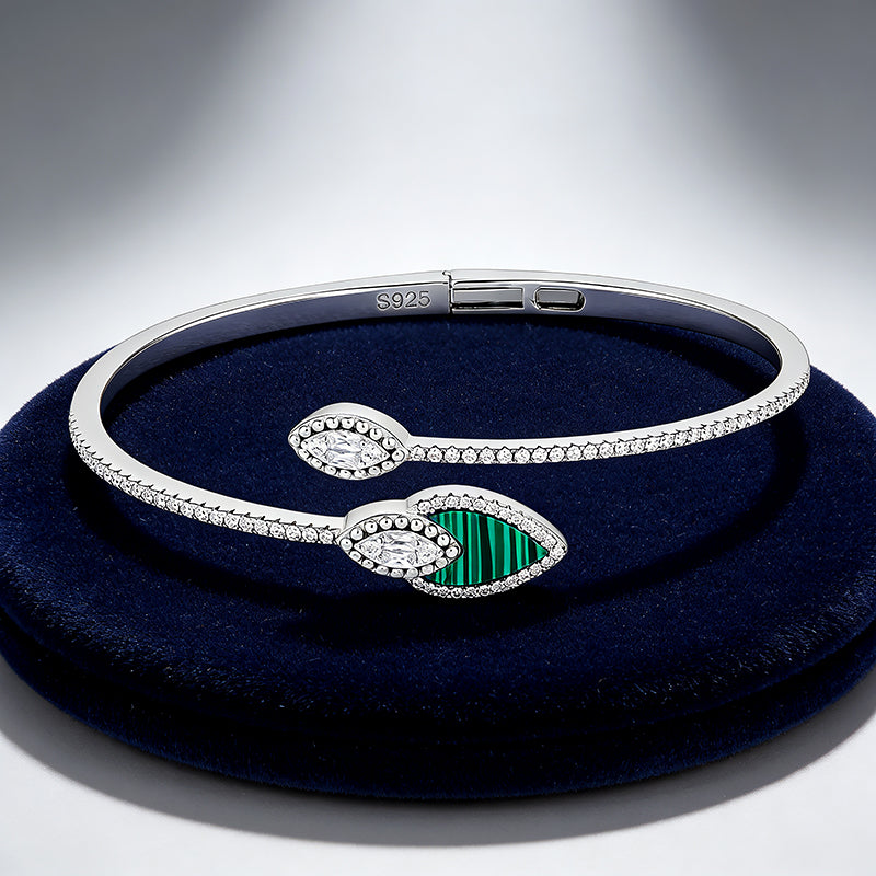 Luxe Malachite Radiance 925 Sterling Silver Kada for Women