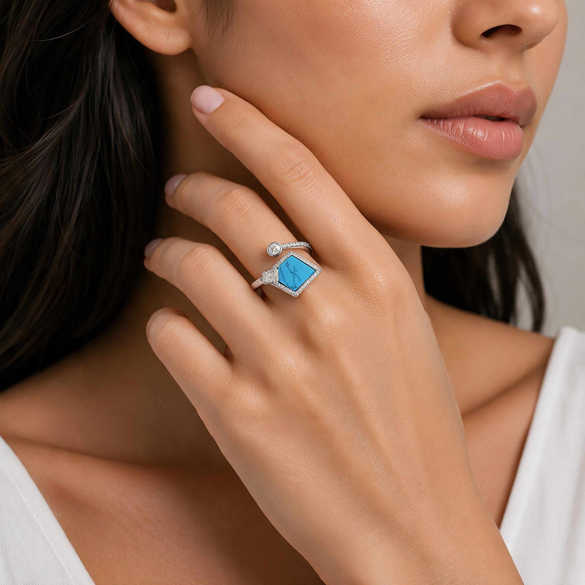 Modern Kite Blue Halo Silver Ring