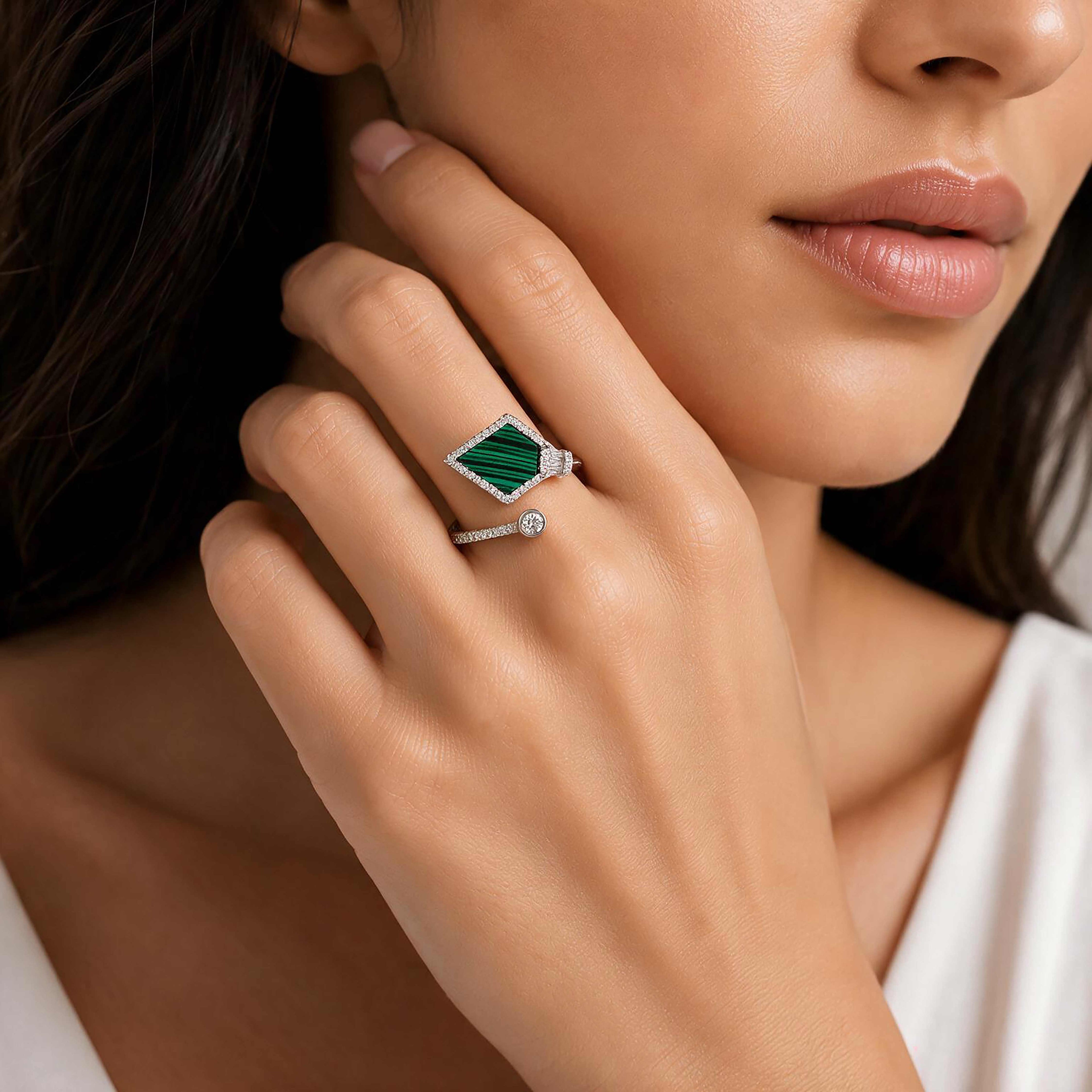 Modern Kite Malachite Sterling Silver Ring