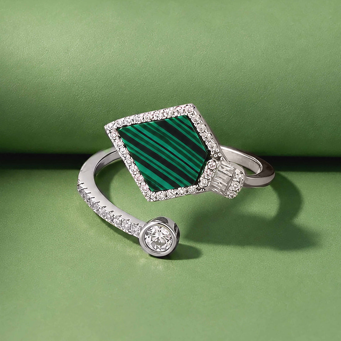 Modern Kite Malachite Sterling Silver Ring