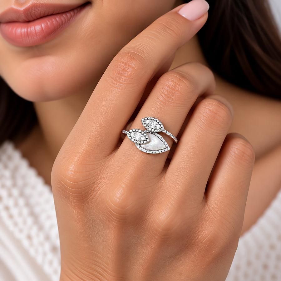 Nature Inspired Halo Petal Charm 925 Sterling Silver Ring for women