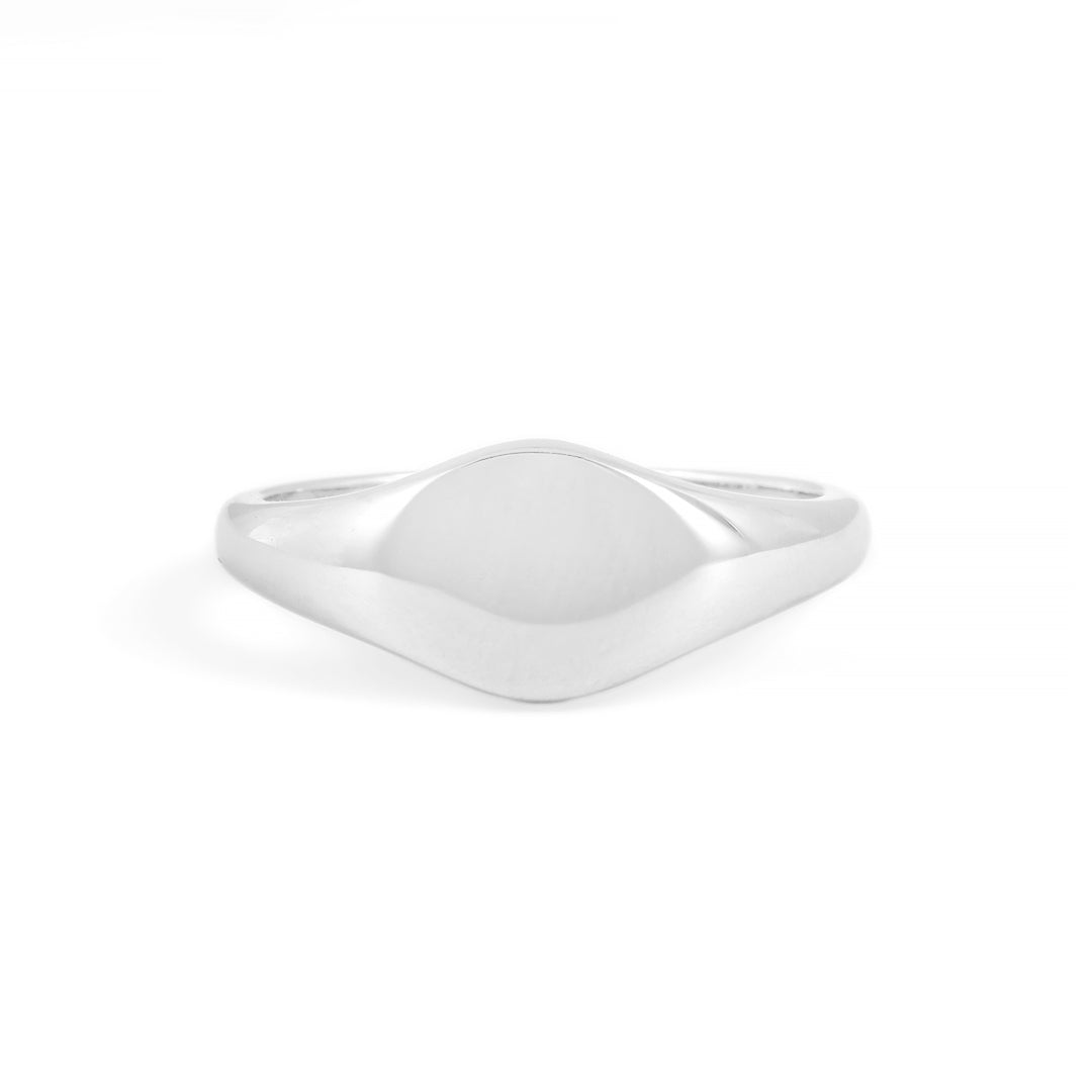 Oblong Plain Silver Ring IO0224